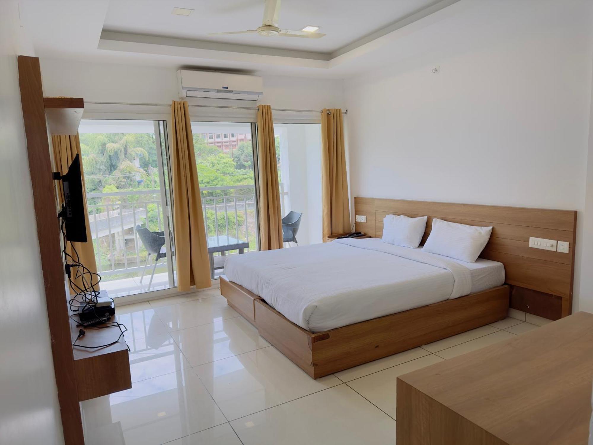 Hotel Lets Stay Kochi Eksteriør billede